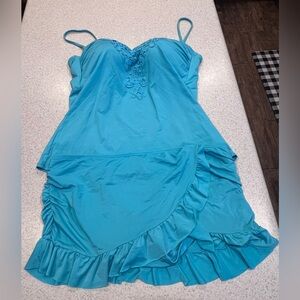 Y2k vintage Kenneth Cole turquoise tankini lace crochet tiered ruffled Swimcore